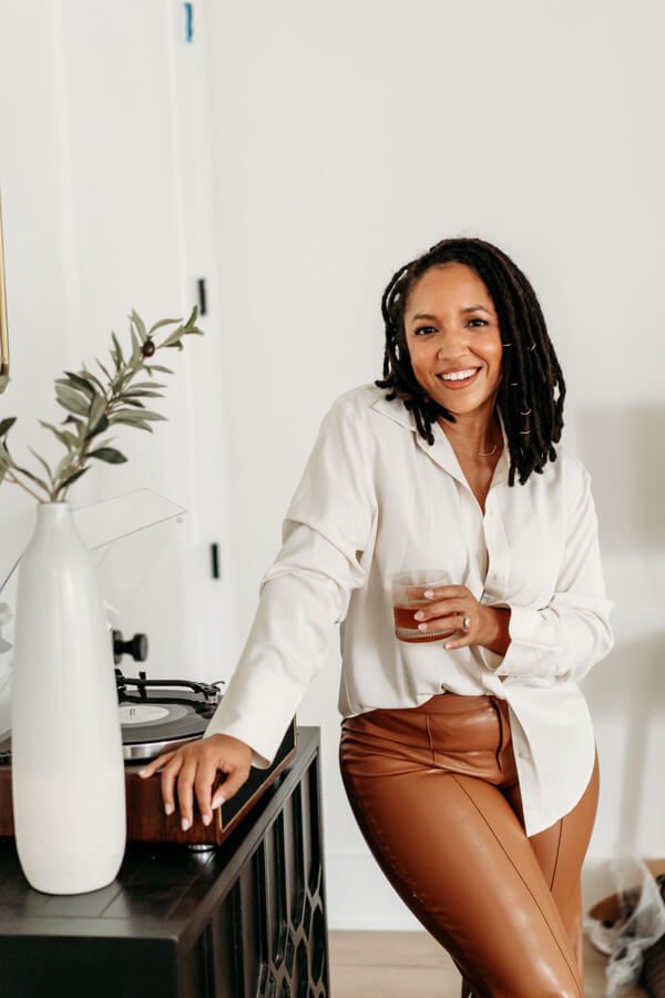 Kary Perry_Build a Brand People Remember (and Talk About)